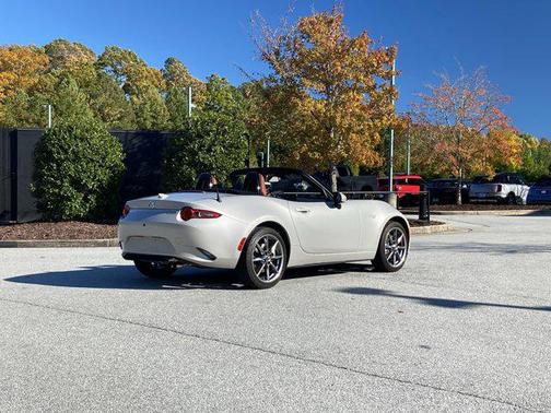 2023 Mazda MX-5 Miata Grand Touring