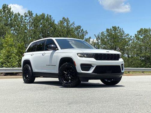 2023 Jeep Grand Cherokee Altitude