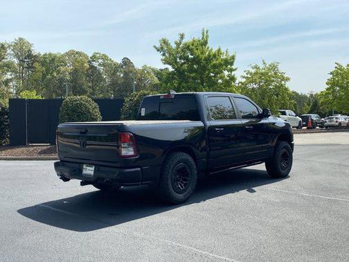 Diamond Black Crystal Pearlcoat 2021 RAM 1500 Big Horn/Lone Star