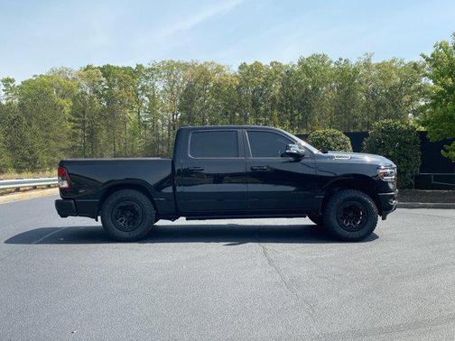 Diamond Black Crystal Pearlcoat 2021 RAM 1500 Big Horn/Lone Star