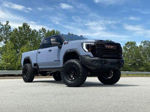 2024 GMC Sierra 2500 AT4