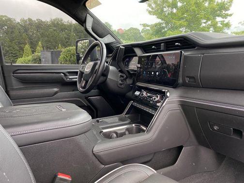 2024 GMC Sierra 2500 AT4