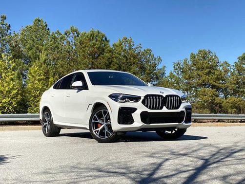 2022 BMW X6 xDrive40i