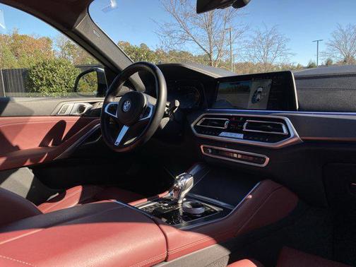 2022 BMW X6 xDrive40i