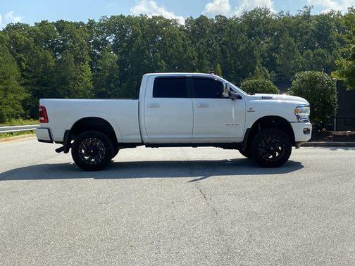 2021 RAM 2500 Laramie Crew Cab 4x4 6'4' Box