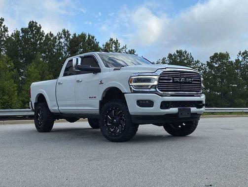 2021 RAM 2500 Laramie Crew Cab 4x4 6'4' Box