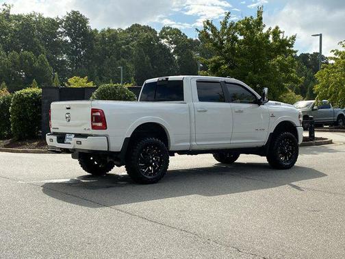 2021 RAM 2500 Laramie Crew Cab 4x4 6'4' Box