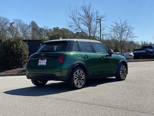 2025 MINI Hardtop Cooper