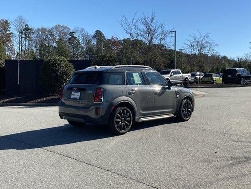 2022 MINI Countryman Oxford Edition