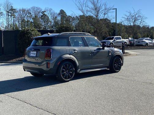 2022 MINI Countryman Oxford Edition