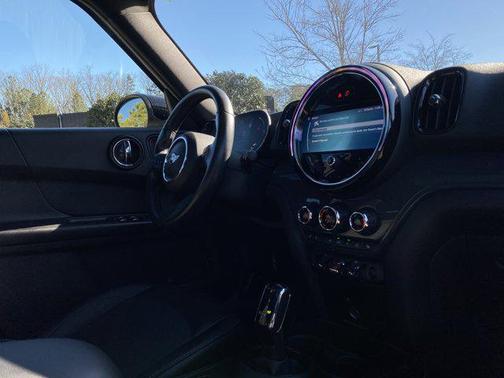 2022 MINI Countryman Oxford Edition