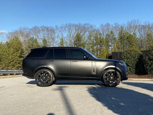 2023 Land Rover Range Rover First Edition
