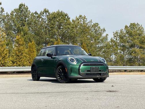 2023 MINI Hardtop Cooper