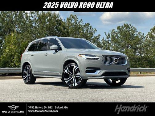 2025 Volvo XC90 B6 Ultra