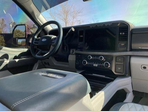 2024 Ford F-450 Limited