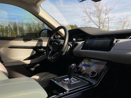 2022 Land Rover Range Rover Evoque SE