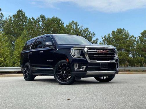 2023 GMC Yukon SLT
