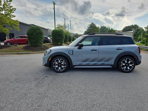 2023 MINI Countryman Cooper S