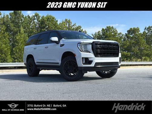 2023 GMC Yukon SLT