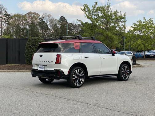 Nanuq White Metallic 2026 MINI Countryman John Cooper Works ALL4
