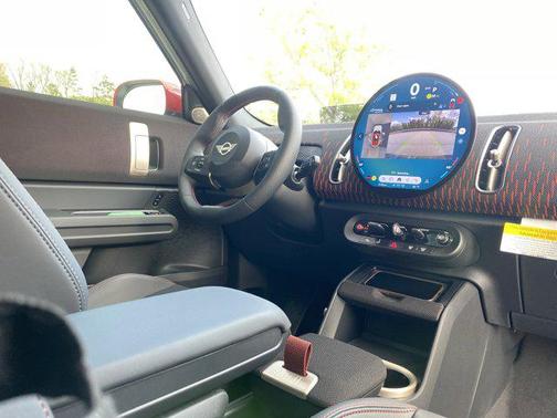 Nanuq White Metallic 2026 MINI Countryman John Cooper Works ALL4