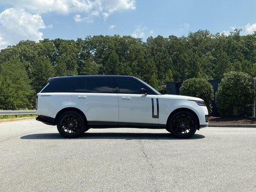 2023 Land Rover Range Rover P400 SE
