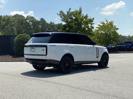 2023 Land Rover Range Rover P400 SE