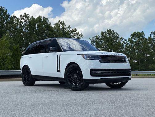 2023 Land Rover Range Rover P400 SE