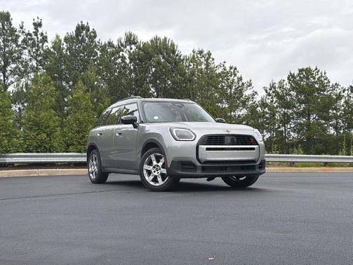 Melting Silver III Metallic 2025 MINI Countryman Cooper S ALL4