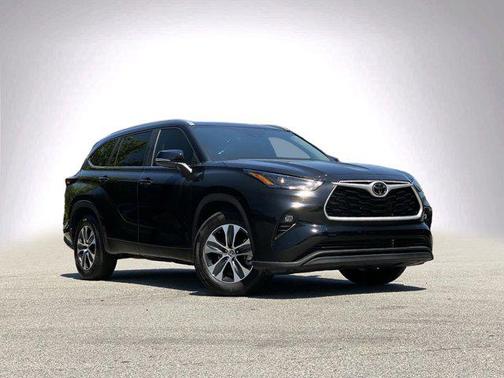 2024 Toyota Highlander XSE