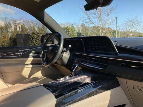 2021 Cadillac Escalade ESV Premium Luxury