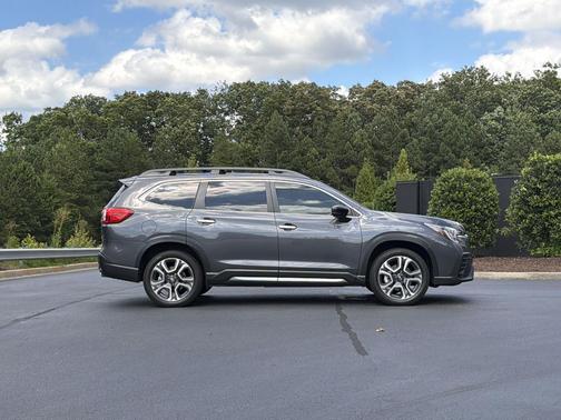Magnetite Gray Metallic/Crystal Black Silica 2025 Subaru Ascent Touring 7-Passenger