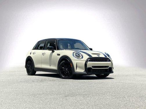 2022 MINI Hardtop Cooper S
