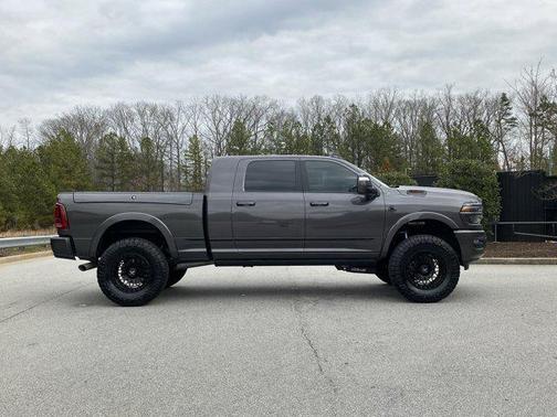 2025 RAM 3500 Limited Mega Cab 4x4 6'4' Box