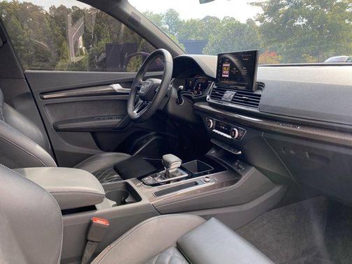 2024 Audi SQ5 3.0T Premium Plus