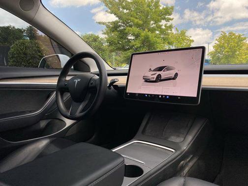 2023 Tesla Model 3 Standard Range