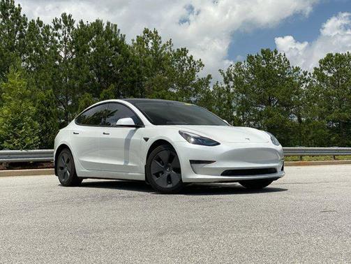 2023 Tesla Model 3 Standard Range