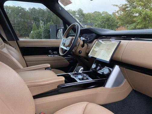 2023 Land Rover Range Rover P400 SE