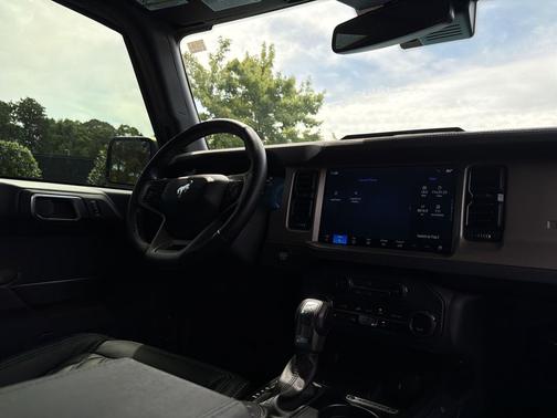 Shadow Black 2025 Ford Bronco Outer Banks