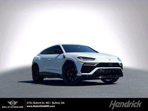 2022 Lamborghini Urus AWD