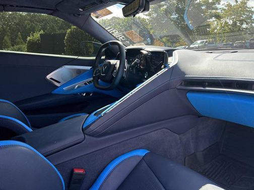 2023 Chevrolet Corvette Stingray w/3LT