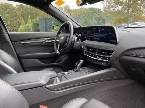 2025 Cadillac CT5 Sport