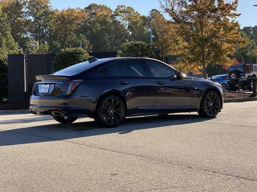 2025 Cadillac CT5 Sport