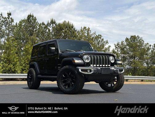 Black Clearcoat 2020 Jeep Wrangler Unlimited Sahara