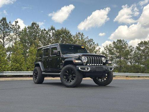 Black Clearcoat 2020 Jeep Wrangler Unlimited Sahara
