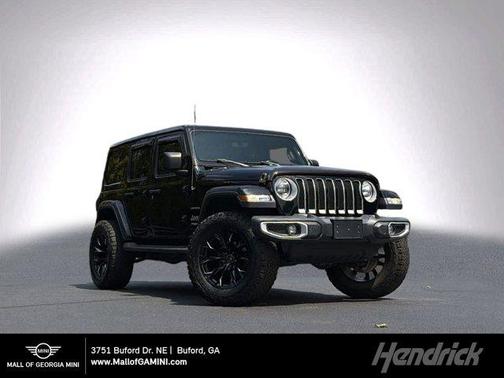 Black Clearcoat 2020 Jeep Wrangler Unlimited Sahara
