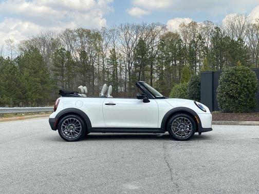 Nanuq White Metallic 2026 MINI Convertible Cooper