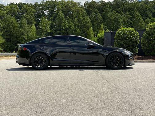 2021 Tesla Model S Plaid