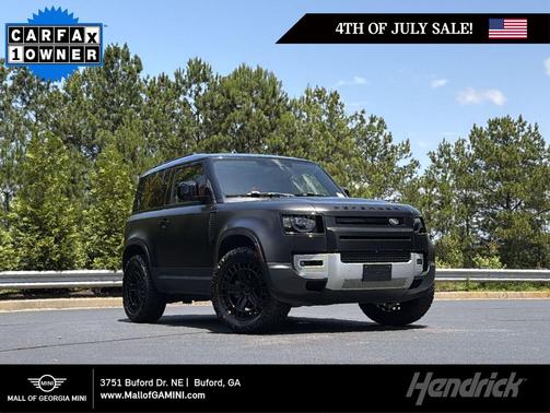 Santorini Black Metallic 2024 Land Rover Defender 90 P300 S