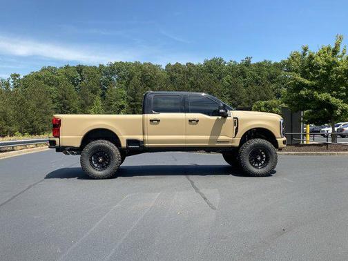 Agate Black Metallic 2026 Ford F-250 Platinum